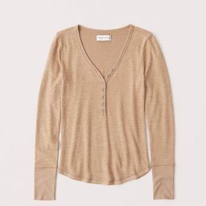 BNWT A&F long sleeve henley